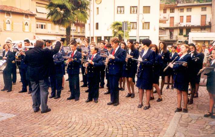 Treno a vapore (1999)